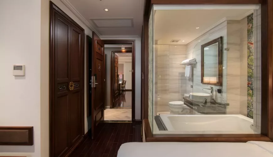 Luxury Hotel in Hanoi